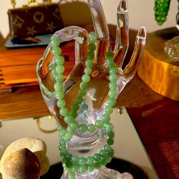 Vintage Jade Bead Necklace and Bracelet Set Silver Clasps - Picture 3 of 12